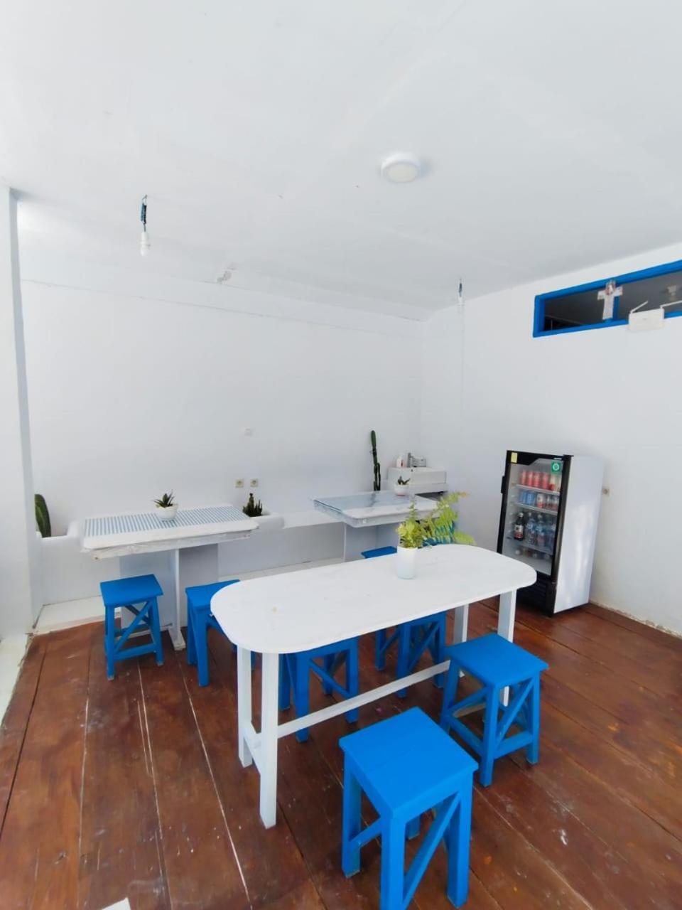 Tria Maria Cottage Ngurbloat Extérieur photo